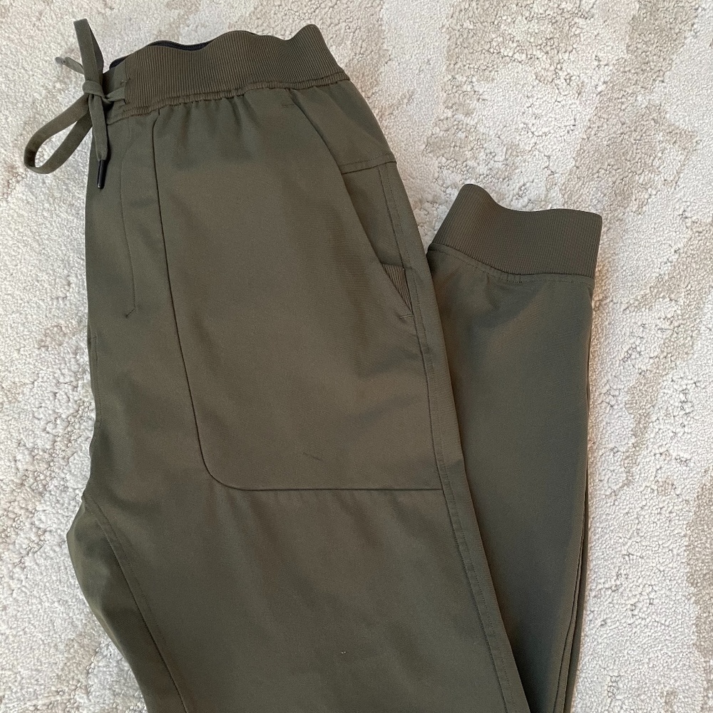 Lululemon ABC Jogger Olive
